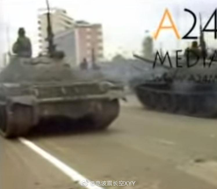 Mối quan hệ khẳng khít về mặt quân sự giữa Ethiopia và Triều Tiên thậm chí còn tồn tại cho tới tận thế kỷ 21. Cụ thể, vào năm 2001, Ethiopia được cho là đã mua 20 triệu USD tiền vũ khí và vật tư liên quan tới quốc phòng từ Triều Tiên. Nguồn ảnh: Sina.