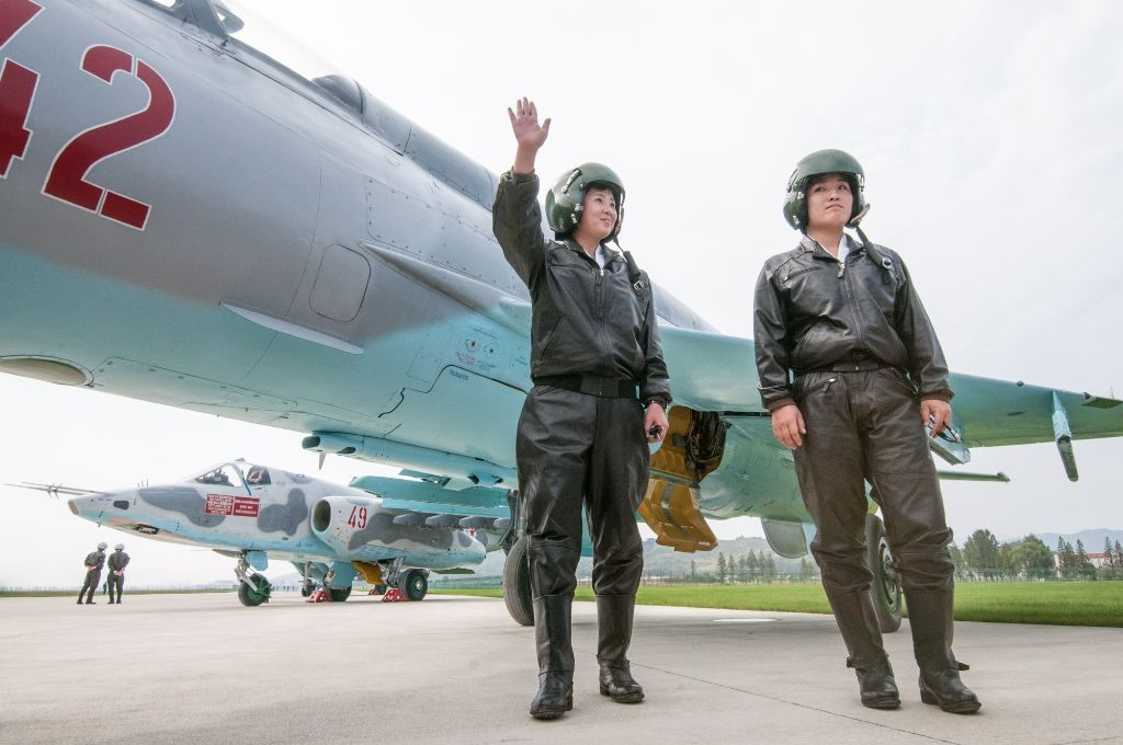 Theo nhiều thông tin được truyền thông quốc tế đăng tải, đặc biệt là dựa trên số liệu của Tổ chức Nghiên cứu Hoà bình Quốc tế, Triều Tiên hiện giờ đang có khoảng 150 Cánh Én Bạc MiG-21 trong biên chế. Nguồn ảnh: Sina.