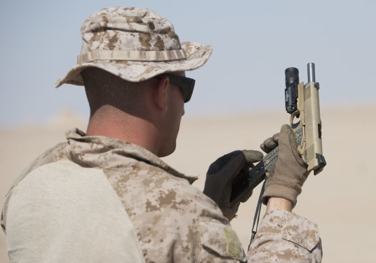 Theo chân quân đội Mỹ, khẩu súng ngắn này đã tham chiến ở mọi chiến trường, có mặt trong gần như mọi cuộc xung đột trên thế giới kể từ khi nó ra đời tới nay. Nguồn ảnh: Pinterest.