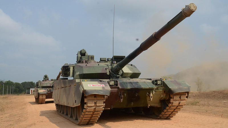 Loại xe tăng này có giá cực kỳ rẻ, chỉ khoảng 3 triệu USD mỗi chiếc và hứa hẹn sẽ là đối thủ cạnh tranh đáng gờm với những dòng xe tăng xuất khẩu chủ lực của Nga hiện nay như T-72 hay T-90. Nguồn ảnh: BMDP.