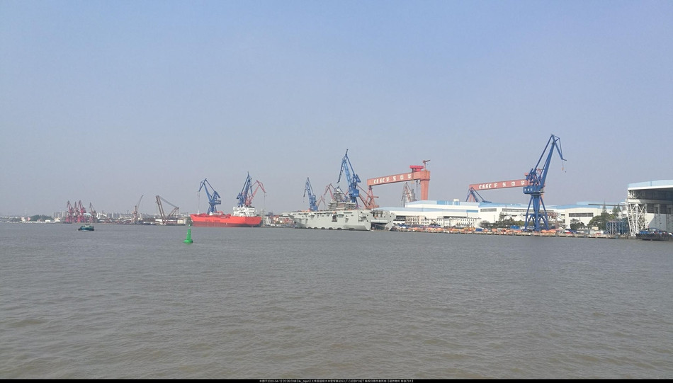 Theo thông tin mới nhất được truyền thông Trung Quốc đăng tải, tàu đổ bộ tấn công Type 075 của Trung Quốc đã "quay về trạng thái ban đầu", khắc phục được thiệt hại xảy ra sau vụ cháy hồi cuối tuần vừa rồi. Nguồn ảnh: QQ.