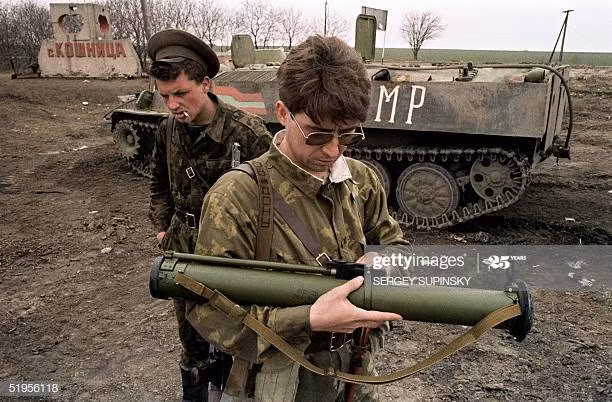 Cũng trong năm 1992, Nga có tiếp tục "chống lưng" cho nhà nướcTransnistria giành lại nền độc lập từ Moldova. Một lần nữa, phần thắng lại chóng vánh thuộc về người Nga. Nguồn ảnh: Rumil.