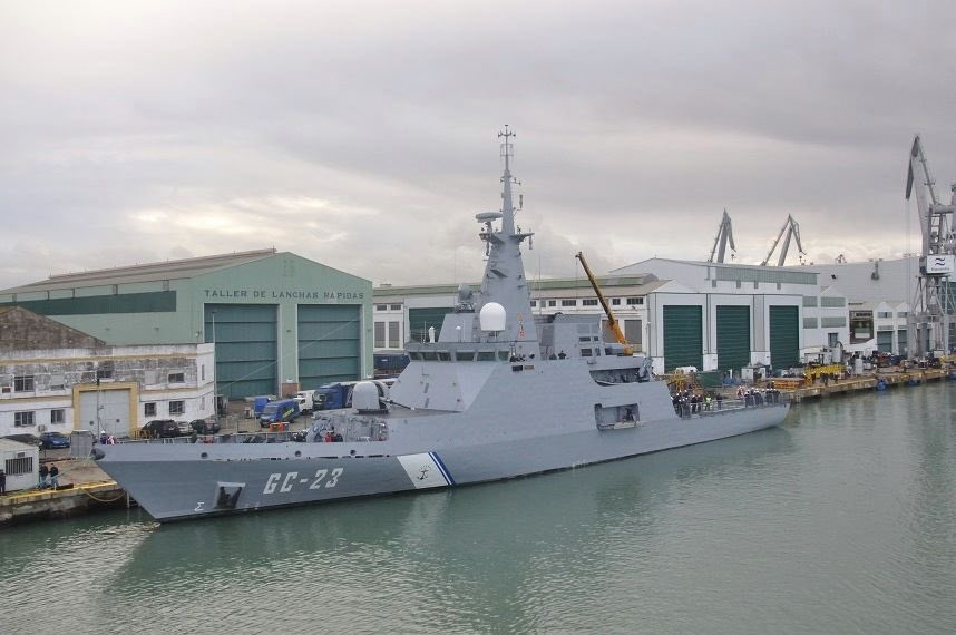 Tàu chở khách của Bồ Đào Nha có chiều dài 122 mét, tải trọng 8300 tấn di chuyển với tốc độ cao đã khiến tàu Naiguata bị hư hại nghiêm trọng. Nguồn ảnh: BMDP.