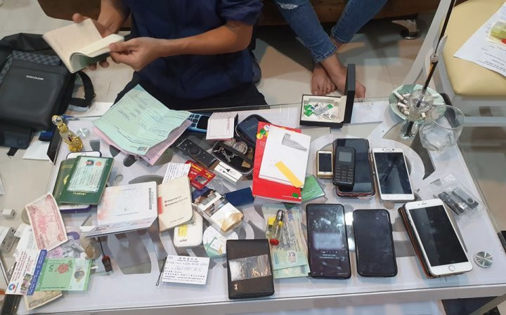 Lat tay chieu thuc nhom nguoi Malaysia gia danh cong an, lua dao hon 500 ty tai Viet Nam-Hinh-3