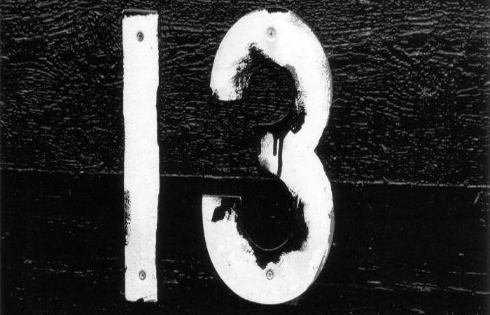 Điều kỳ lạ xảy ra là kể từ khi xóa hình xăm, người này gặp chuyện may mắn như tìm được tình yêu mới, tài chính khởi sắc khi nhận được một khoản thừa kế lớn.