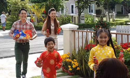 Theo đó, nếu chủ nhà tuổi Tý thì chọn người xông đất năm Canh Tý 2020 là các tuổi: Thân, Thìn (Tam hợp), Tuổi Sửu (Nhị hợp).