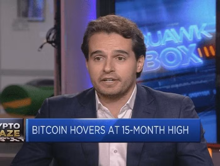 Vào hồi tháng 1-2020, hãng Bloomberg đã thực hiện cuộc phỏng vấn với chuyên gia blockchain và tiền điện tử, Antoni Trenchev. Ông Antoni cho rằng: "Bitcoin có thể đạt ngưỡng 50.000 đô la Mỹ/ 1 bit vào cuối năm nay"