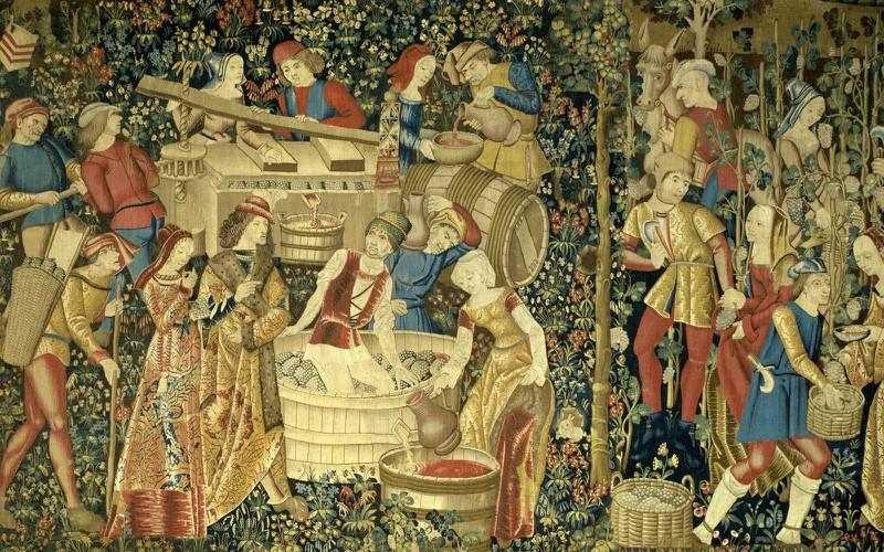 Một trong số đó việc người dân sống vào thời kỳ Trung cổ đối mặt với nhiều dịch bệnh nguy hiểm có tỷ lệ tử vong cao.