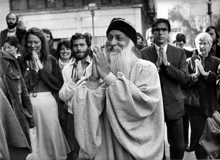 Vào năm Giáp Tý 1984, thế giới "rung chuyển" bởi vụ khủng bố sinh học lớn nhất trong lịch sử Mỹ. Cụ thể, vào tháng 9/1984, gần 800 người dân ở thành phố The Dalles thuộc hạt Wasco, Mỹ bị đầu độc bằng vi khuẩn thực phẩm salmonella.