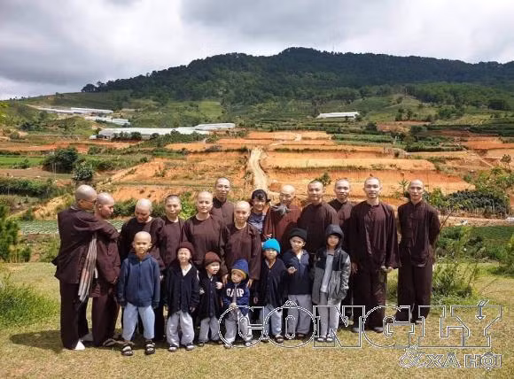 Tinh that Bong Lai Duc Hoa – Long An: Dai “gia dinh” gia su de con that!-Hinh-3