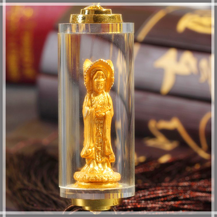 Cuối cùng, anh ta thấy bản thân sau khi chết rơi vào đường súc sinh, kiếp sau đầu thai thành một con chó cái. Xem đến điều này người đàn ông không khỏi sợ hãi. Thế nhưng, những người xung quanh đứng xem đều không nhìn thấy những gì mà người đàn ông trông thấy. 