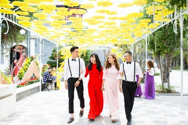 Cụ thể, vào ngày mùng 1 Tết, 3 giờ xuất hành hứa hẹn mang đến nhiều may mắn và tài lộc cho 12 con giáp.