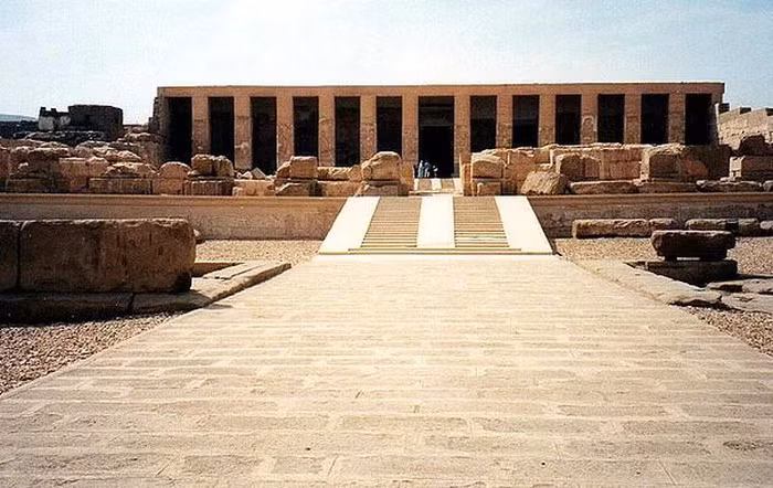 Đền thờ Seti I cổ xưa này do pharaoh Ai Cập Seti I và con trai Ramses II xây dựng.