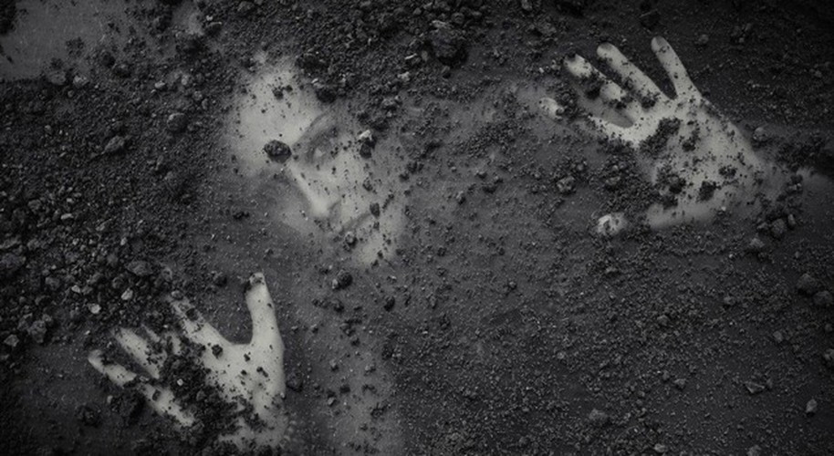 Theo đó, một số dự án nghiên cứu được thực hiện nhằm làm sáng tỏ bí ẩn này. Một lời giải thích khoa học được nhiều người đồng ý là những trường hợp sống lại sau khi được tuyên bố tử vong chính là họ gặp phải hội chứng Lazarus.