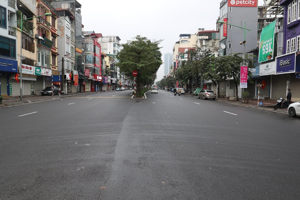 Đường phố Hà Nội không còn bụi bẩn, tắc đường...