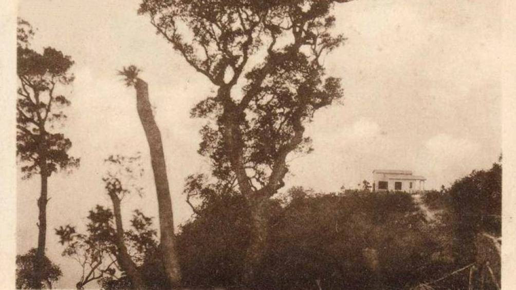 Nhà nghỉ Hội An trên đỉnh Bà Nà. Các dịch vụ như điện, nước, bệnh viện, bưu điện, ngân hàng, khách sạn... đã được đưa vào phục vụ du khách. Bà Nà dần trở thành một khu nghỉ dưỡng nổi tiếng không chỉ ở Trung Kỳ mà ở toàn khu vực Đông Dương.