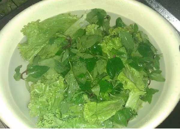 4 thoi quen rua rau sai lam ma nguoi Viet mac phai