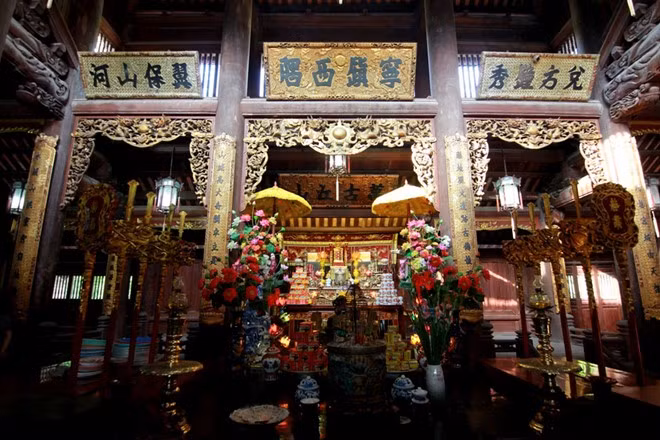 Đây là nơi nghị sự của vua với quan lại một thời.