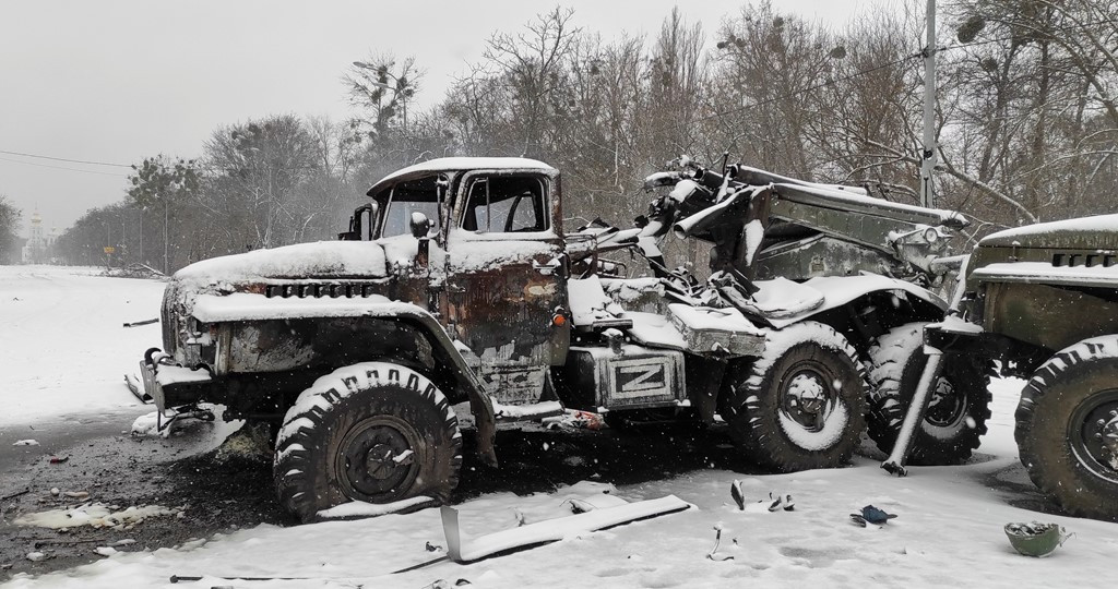 Tổng thống Vladimir Putin kêu gọi Quân đội Ukraine phế truất lãnh đạo - Hình 7 Tong thong Vladimir Putin keu goi Quan doi Ukraine phe truat lanh dao-Hinh-7