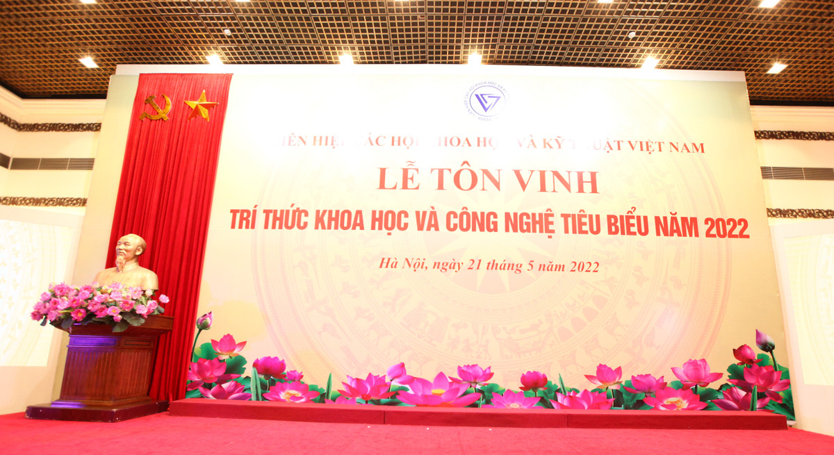 Le Ton vinh tri thuc Khoa hoc va Cong nghe tieu bieu nam 2022 thanh cong tot dep-Hinh-2