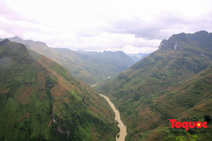 Ngày 16/11/2009, Bộ VHTTDL đã quyết định xếp khu vực Mã Pì Lèng là di tích danh lam thắng cảnh quốc gia. Theo đó danh lam thắng cảnh Mã Pì Lèng bao gồm: đèo Mã Pì Lèng được coi là khu vực di sản đặc sắc về địa chất và cảnh quan; khu vực đỉnh đèo được đánh giá là một trong những điểm quan sát toàn cảnh vào loại đẹp nhất ở Việt Nam; hẻm vực sông Nho Quế là một trong những thung lũng kiến tạo độc nhất vô nhị ở Việt Nam.