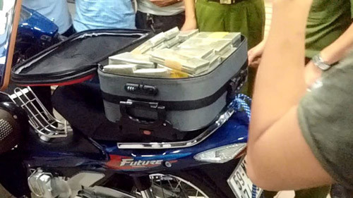 Bí mật không tưởng bên trong chiếc vali đã được trinh sát C47 "giải mã", mở ra vụ triệt phá đường dây ma túy lớn nhất tới nay ở TPHCM.