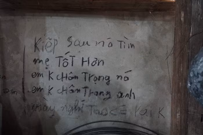 Chong ep 2 con treo co tu tu, nguoi vo o Tuyen Quang suy sup phai nhap vien-Hinh-5