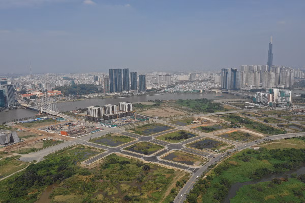 Toan canh 4 lo dat “vang” o Thu Thiem dau gia duoc 37.346 ty dong-Hinh-8