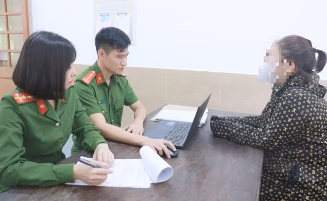 Nghe An: Lap cong ty “ma” mua ban trai phep hoa don gia tri gia tang