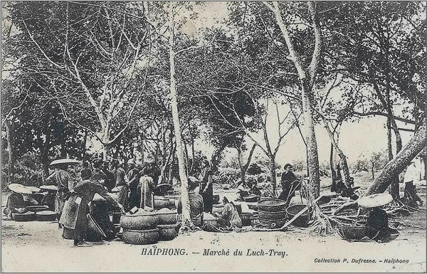 Chợ Lạch Tray ở Hải Phòng.