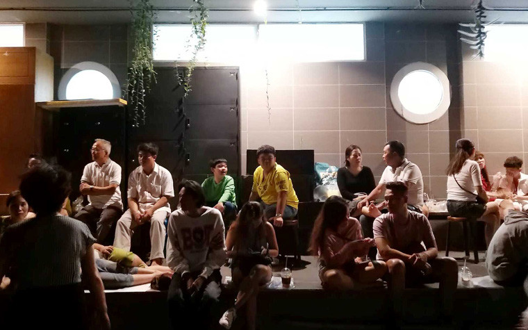 Muôn kiểu tìm "view" đẹp ngắm pháo hoa đêm Giao thừa 2019 