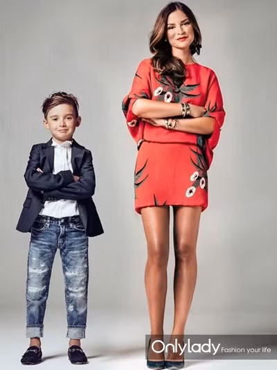 Làng thời trang thế giới tiếp tục đón nhận một cơn sốt mới, đó chính là người mẫu nam 7 tuổi Alonso MateoLuisa vô cùng phong cách.