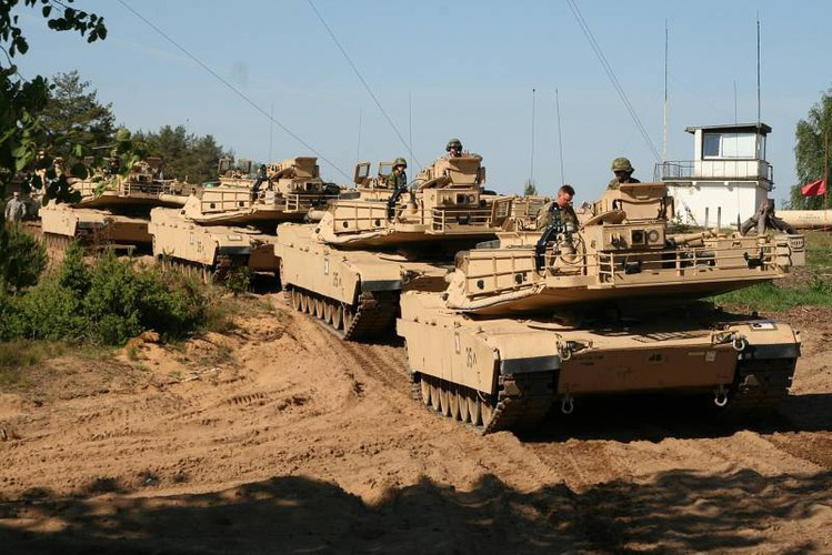 Là quốc gia đăng cai, 4.000 binh sĩ quân đội Đức chịu trách nhiệm hỗ trợ hậu cần. Trung tâm chỉ huy hậu cần của cuộc tập trận là Bộ chỉ huy Liên quân về Hỗ trợ và Kích hoạt của NATO, được thành lập tại Ulm năm 2018, nằm dưới sự chỉ huy của Cục Căn cứ Lực lượng vũ trang Đức.