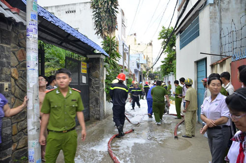 TP HCM: Duong pho ket cung vi hoa hoan trong hem-Hinh-2