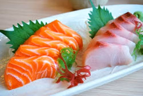 L-Arginine. Chất này đóng vai trò kiềm huyết áp cao và nó cũng giúp chống lại bệnh tim. Nó có ở hầu hết các loại hạt như óc chó, yến mạch, đậu, cá ngừ, cá thu, cá hồi.