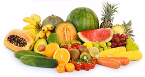 Bạn nên ăn nhiều trái cây, rau quả và ngũ cốc, các axit béo omega 3 để giữ một trái tim khỏe. Không cần phải tập thể dục nhiều mà chỉ cần đi bộ hoặc hít thở thật sâu là tim đã đập nhanh hơn một chút rồi.