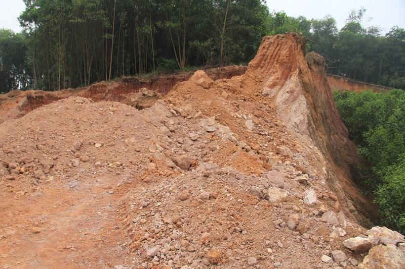 Phu Binh, Thai Nguyen: Tai dien tinh trang “”dat tac” long hanh-Hinh-6