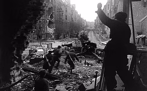 Vi sao Hong quan Lien Xo khong bat song duoc trum phat xit Hitler?-Hinh-2