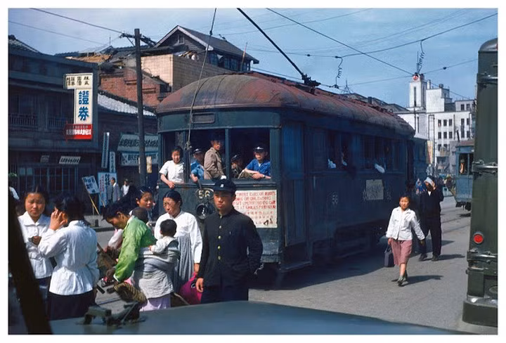 Hình ảnh xe điện Busan được chụp vào mùa hè năm 1953.