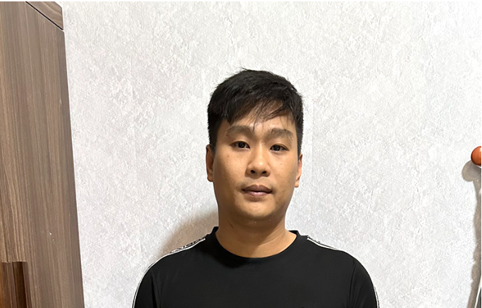  Bắt băng nhóm cho vay nặng lãi với lãi suất từ 200 - 900%: Ngày 22/9, Công an tỉnh Bạc Liêu đã bắt nhóm đối tượng chuyên cho vay nặng lãi trên địa bàn TP Bạc Liêu do đối tượng Nguyễn Minh Tùng (sinh năm 1991, trú tại phường Phù Liễn, quận Kiến An, Hải Phòng) cầm đầu. Trong khoản thời gian từ tháng 12/2022 đến nay, với số vốn ban đầu hơn 1,1 tỷ đồng, các đối tượng đã cho 302 người, lập 939 hợp đồng vay với lãi suất dao động từ 200% - 900%/năm. Đến nay, số tiền vốn ban đầu cộng lãi là hơn 7,3 tỷ đồng. Qua làm việc với 42 người vay tiền, Công an xác định có căn cứ chứng minh được số tiền thu lợi bất chính của Tùng và đồng bọn trên 171 triệu đồng. 