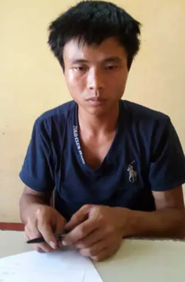 Tại cơ quan điều tra, trước nhiều bằng chứng không thể chối cãi, Nguyễn Văn Toàn đã phải cúi đầu nhận tội. Toàn khai, khoảng 13h ngày 23/5, đối tượng tới cửa hàng của bà Xa để mua nước đá. Tại đây, Toàn bị nạn nhân đòi tiền bao thuốc lá trước đó mua chịu. Trong lúc lời qua tiếng lại, bà Xa đã khiến Toàn nổi điên. Đỉnh điểm, Toàn đẩy ngã bà Xa và dùng kéo đâm liên tiếp vào nạn nhân. Nhận thấy bà Xa đã tử vong, Toàn bình tĩnh lấy quần áo nạn nhân, lau các vết máu, kéo xác đẩy vào gầm giường rồi rửa chân tay sạch sẽ. 