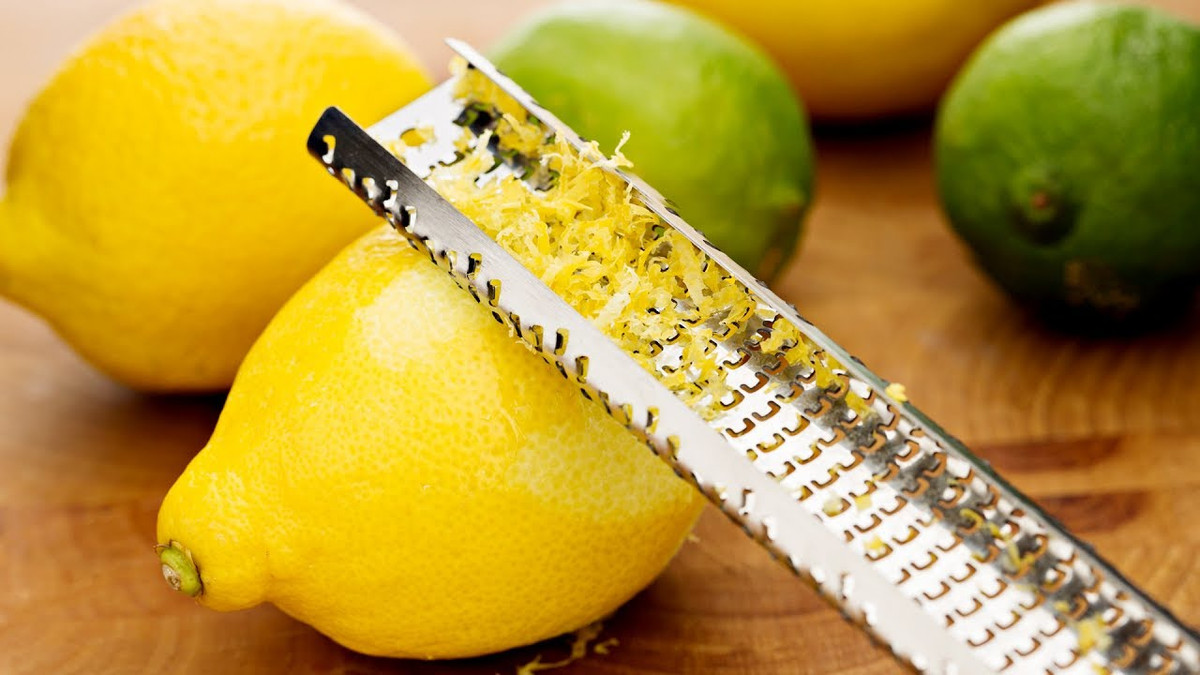 Với cách này, bạn nên thực hiện một lần một ngày, vào buổi sáng hoặc buổi tối. Ảnh: ytimg.