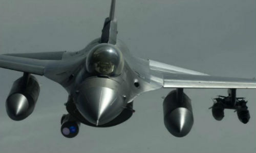 Một chiếc chiến đấu cơ F-16 của Mỹ.