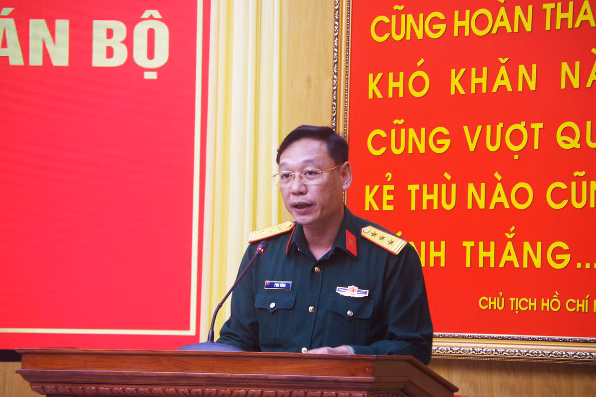 Bo Chi huy Quan su tinh Thua Thien Hue co tan Chi huy truong-Hinh-2