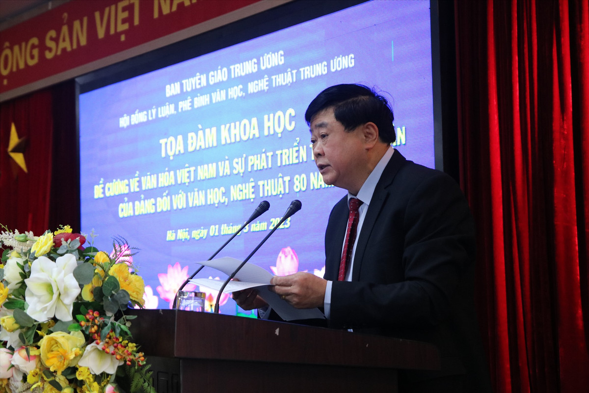 De cuong ve van hoa nam 1943 va su menh 80 nam mo duong cho cach mang Viet Nam