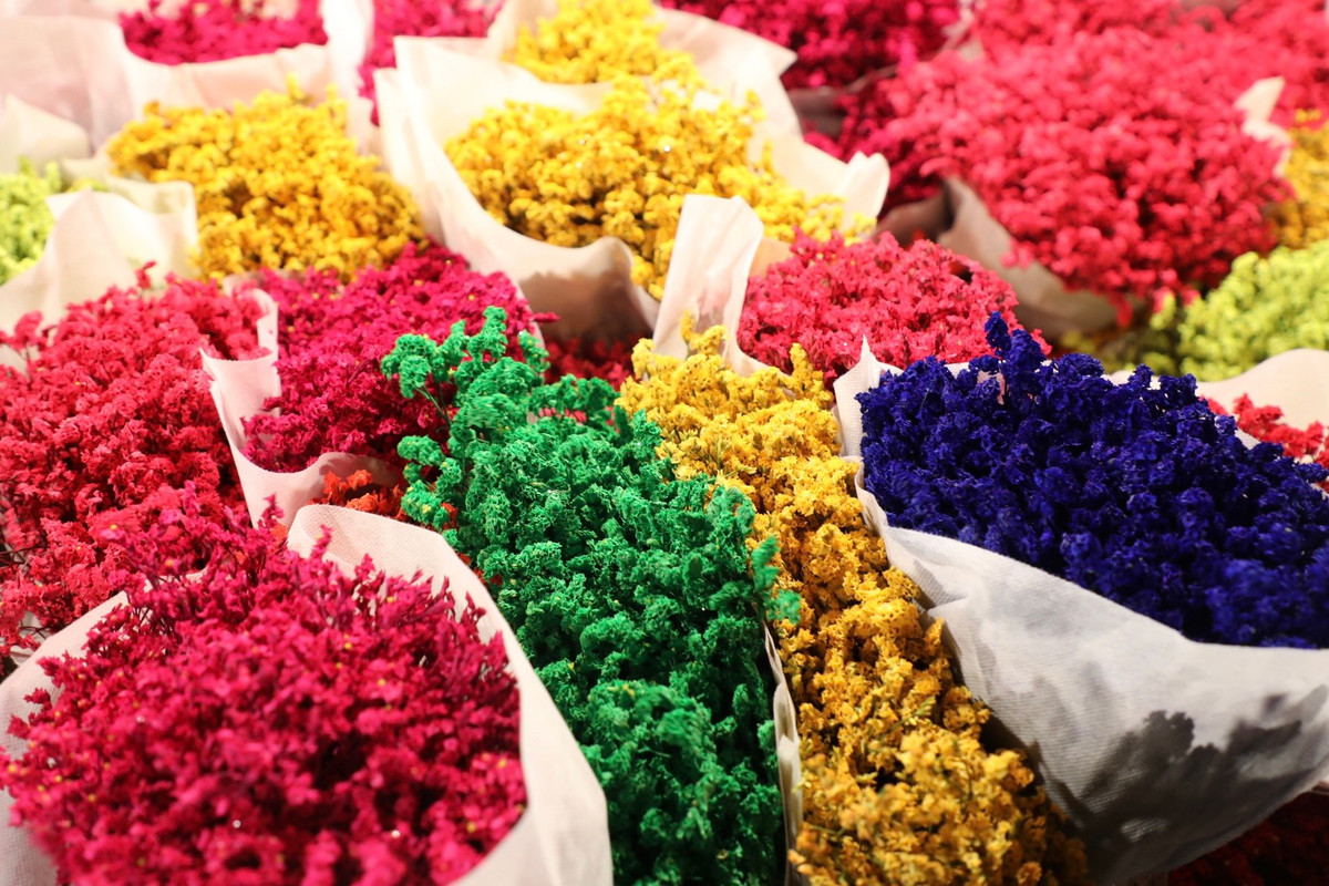 Hoa sao có giá 60.00 đồng/bó.