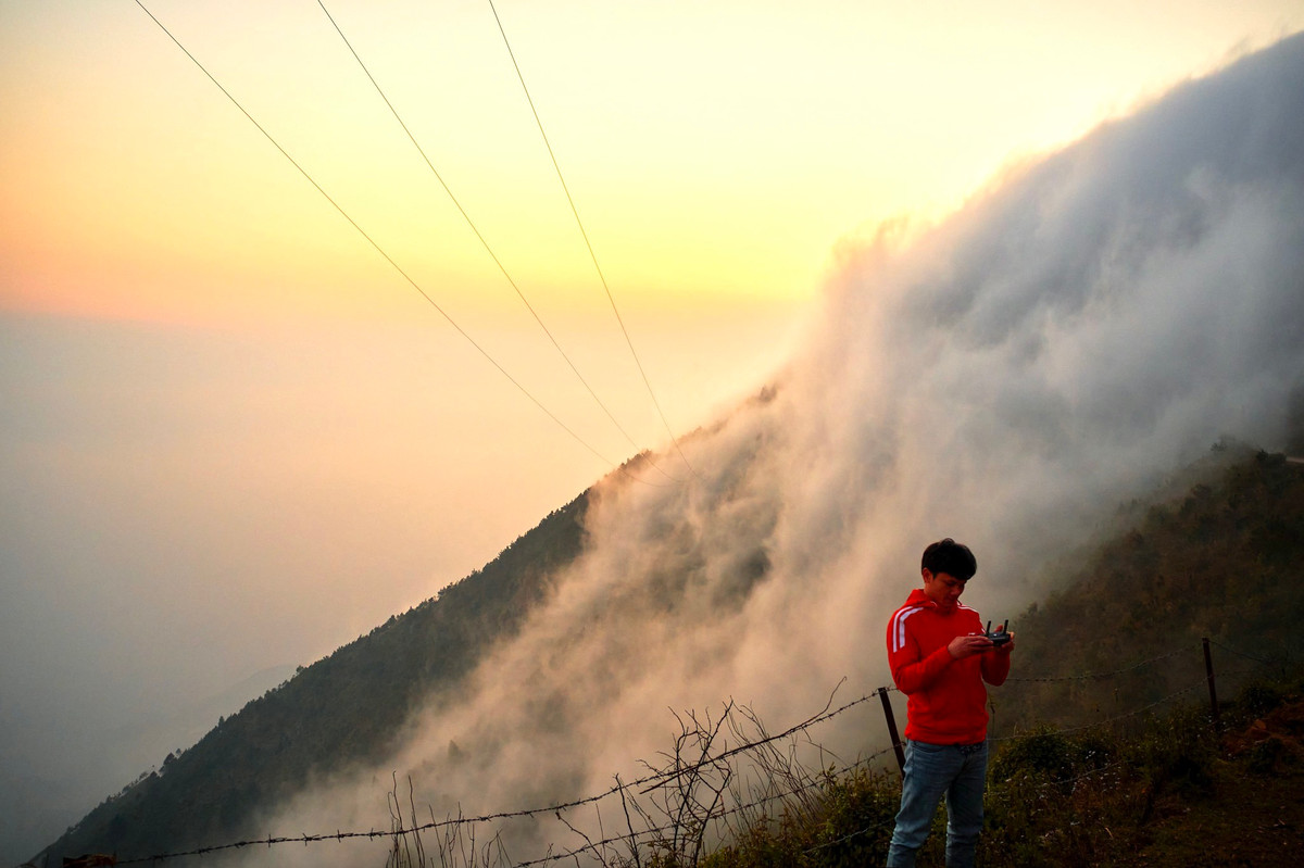 Tà Xùa là một trong ba thiên đường của mây ở Tây Bắc bên cạnh đỉnh Lảo Thẩn và Bạch Mộc Lương Tử ở Lào Cai.