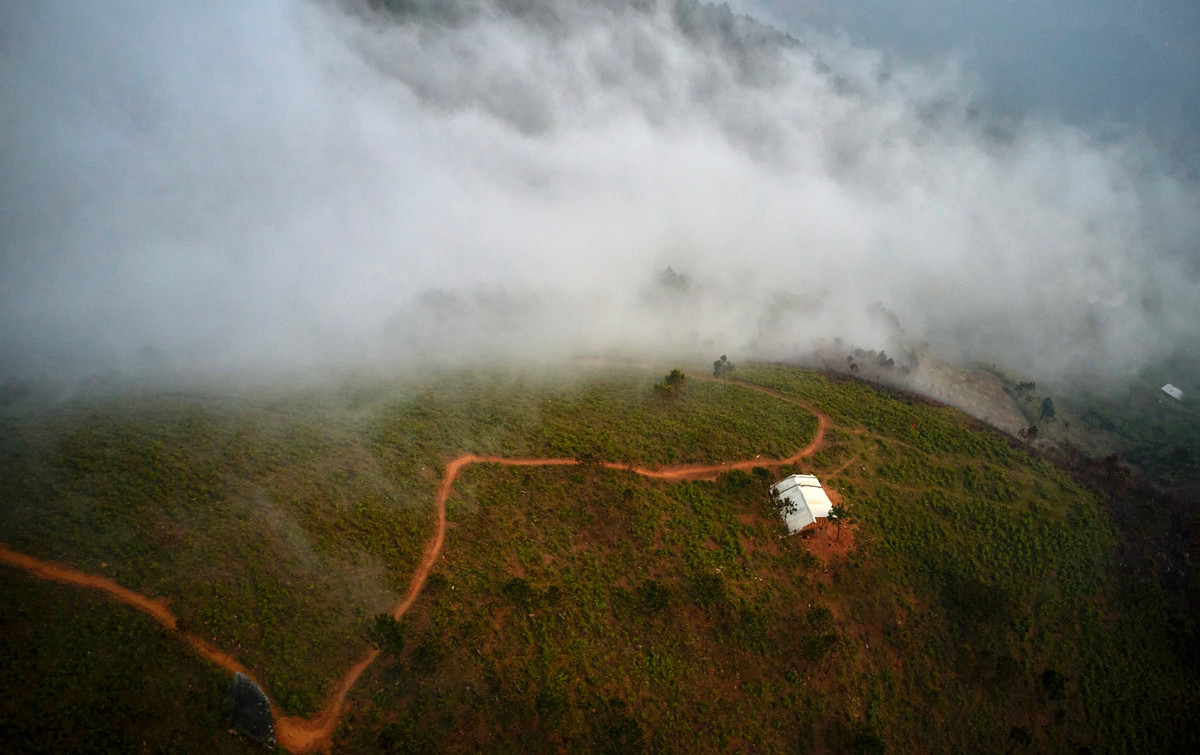 Cũng chính bởi vẻ đẹp hùng vĩ này, nơi đây đã được mọi người ưu ái gọi với cái tên “Thiên đường mây Tà Xùa”.