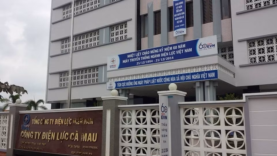 Cty Sông La thắng gói thầu cung cấp thiết bị cho Điện lực Long An - Hình 2 Cty Song La thang goi thau cung cap thiet bi cho Dien luc Long An-Hinh-2