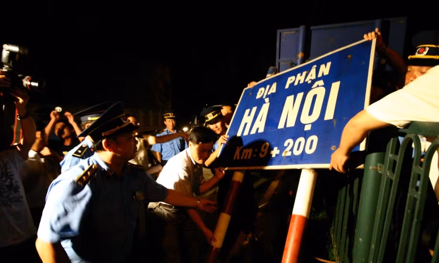 Thu do thay doi the nao sau 15 nam Ha Tay sap nhap Ha Noi?